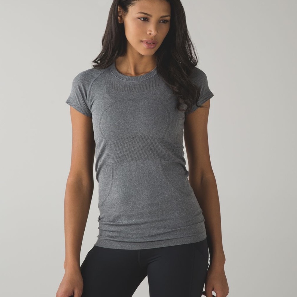 Lululemon Swiftly Tech short sleeve top